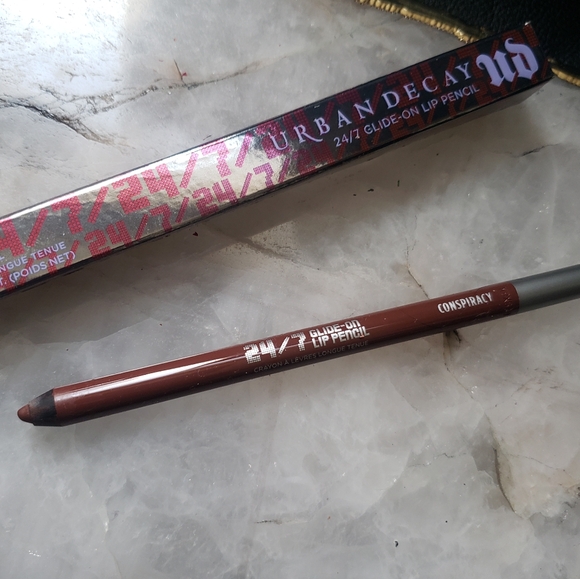 URBAN DECAY | CONSPIRACY | 24HR JUICY COLOR/ LIP DEFINITION | USED 1X - Picture 3 of 11